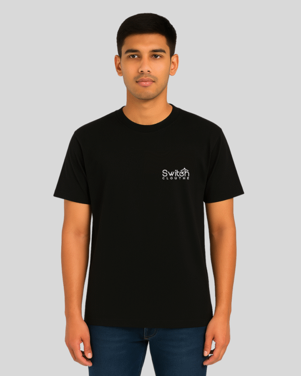 Switch Clouthe x Bleach Ichigo Kurosaki Graphic Black T-Shirt - Image 2
